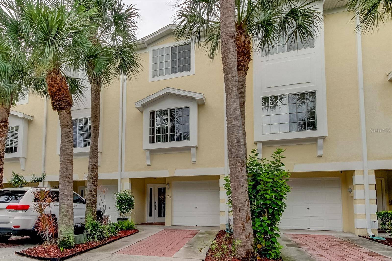 Oldsmar, FL 34677,163 BRENT CIR