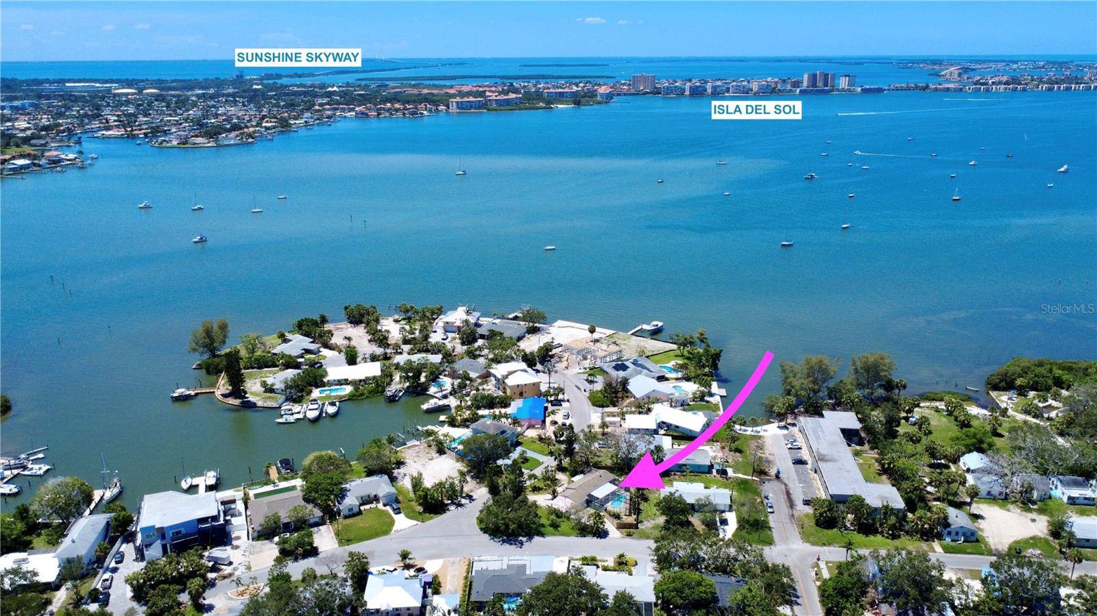 Gulfport, FL 33711,4735 BAYWOOD POINT DR S