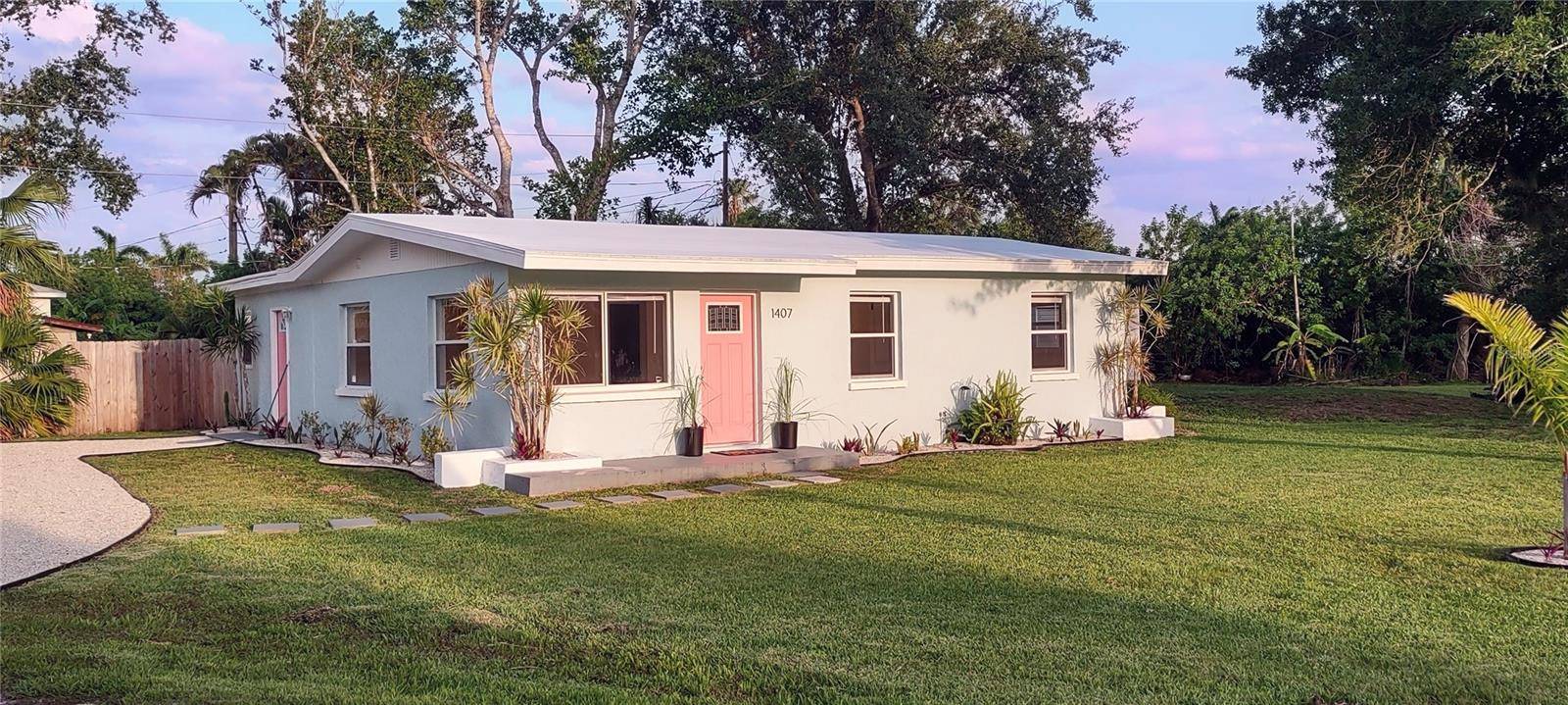 Punta Gorda, FL 33950,1407 CORAL RIDGE DR