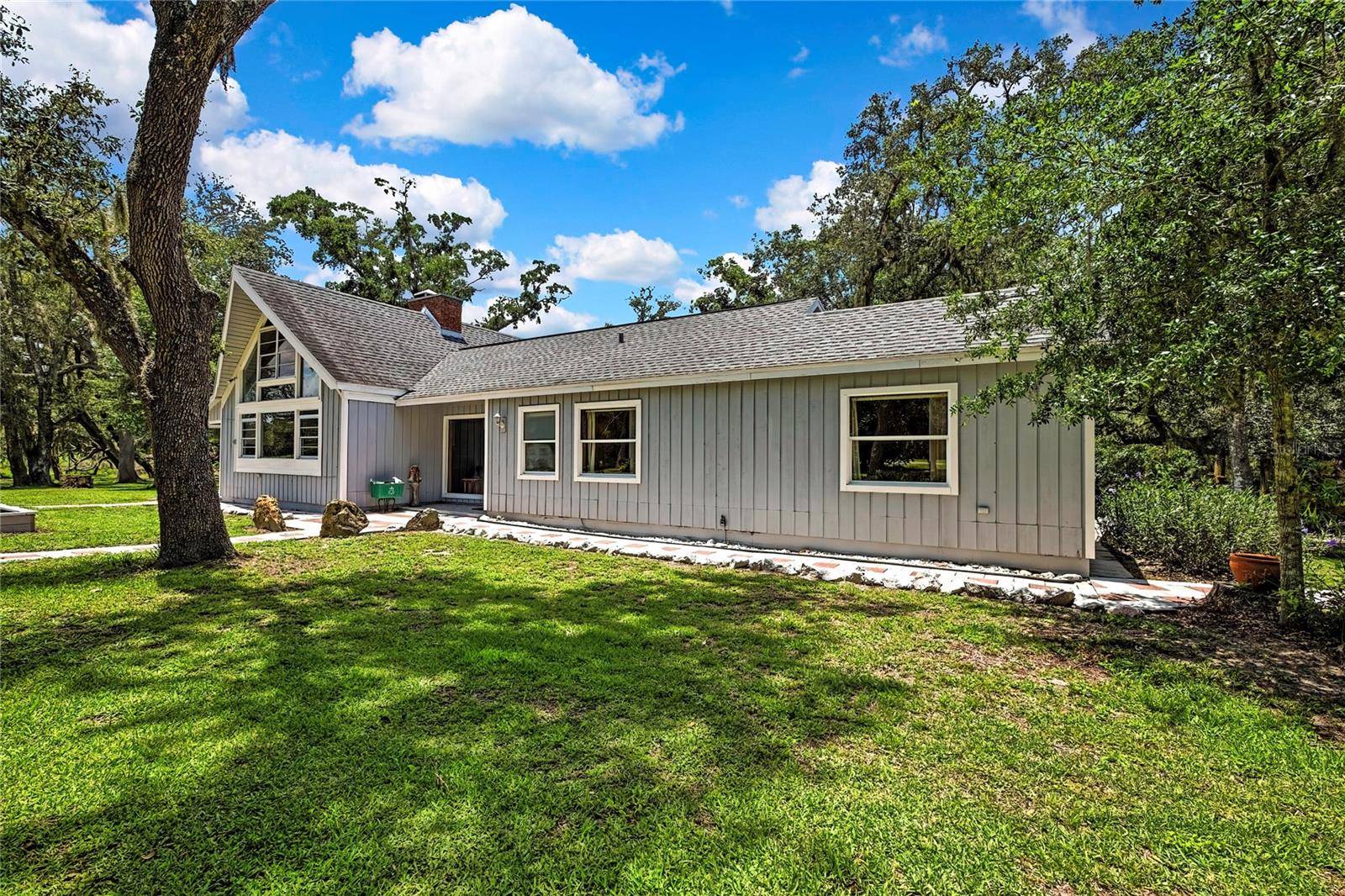 Dade City, FL 33523,21451 US HIGHWAY 98