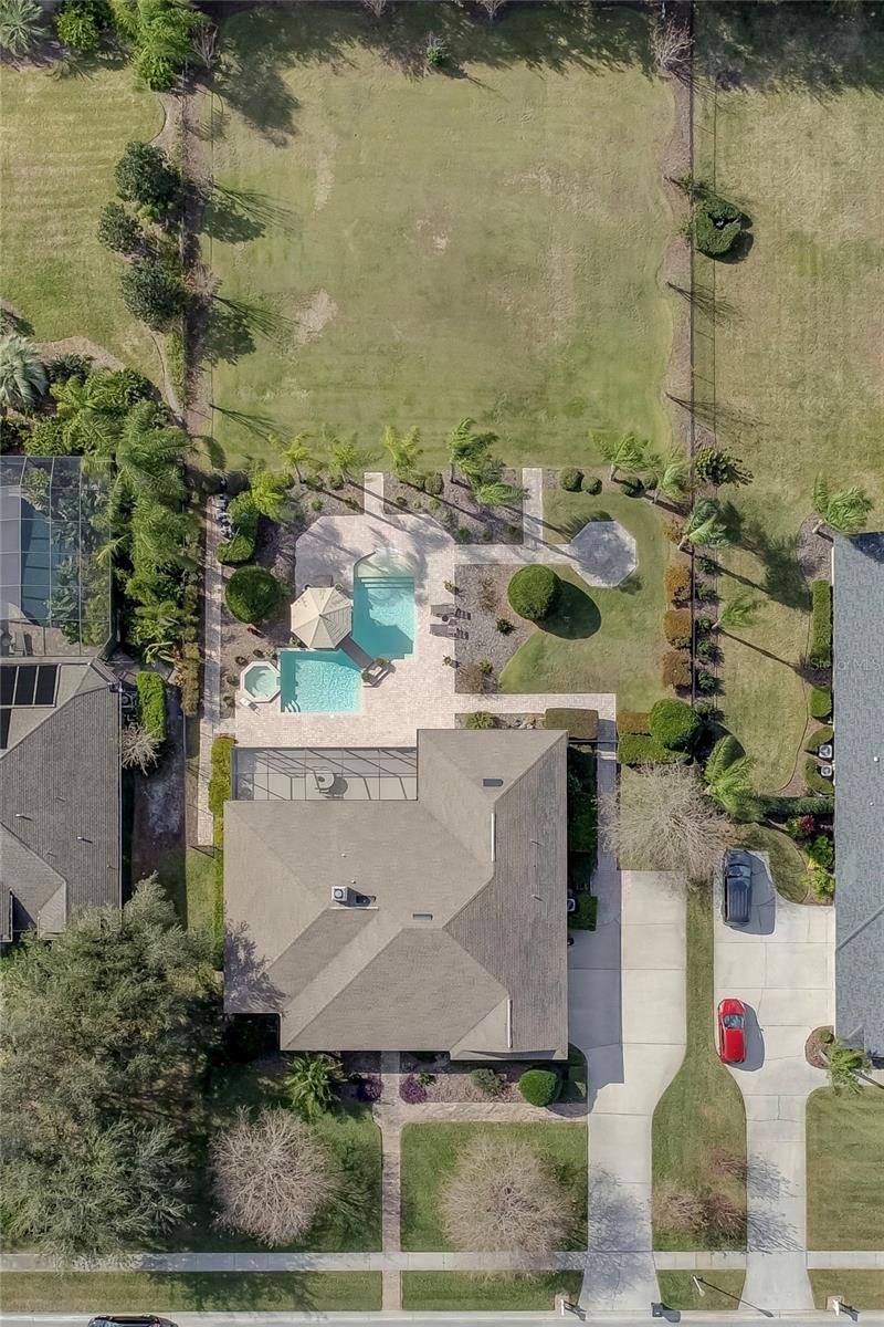 Lithia, FL 33547,5511 KEELER OAK ST