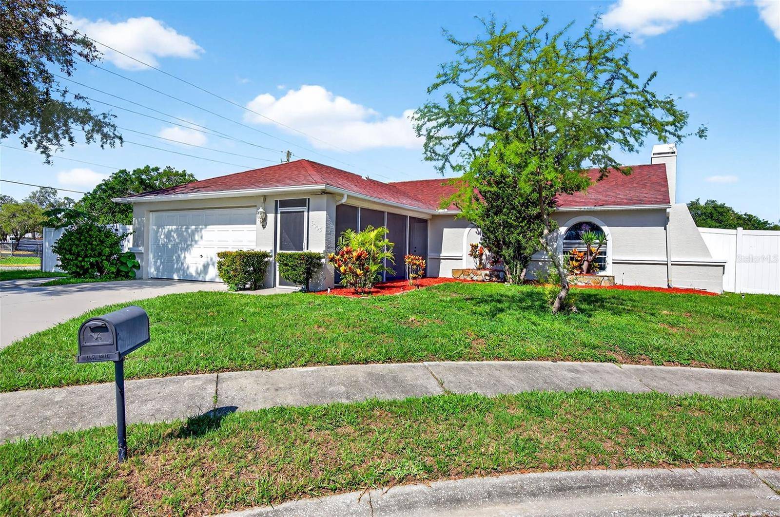 Port Richey, FL 34668,8005 PEPPERIDGE LN