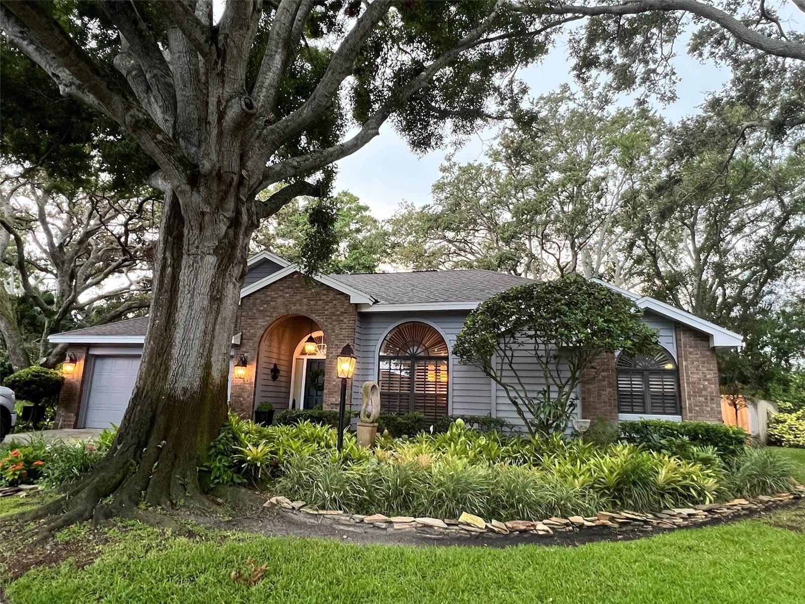 Seminole, FL 33772,11760 ASHLEY CT
