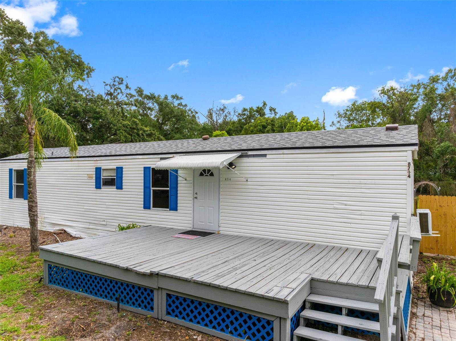 Tampa, FL 33625,8714 N MEADOWVIEW CIR