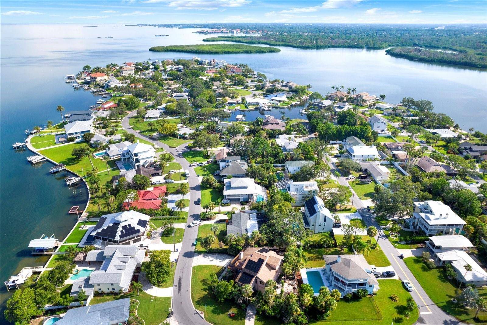 Palm Harbor, FL 34683,101 CARLYLE DR