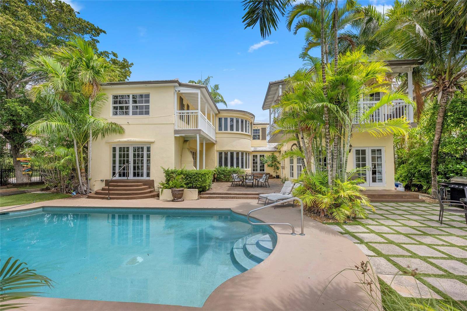 Fort Lauderdale, FL 33301,2300 CASTILLA ISLE