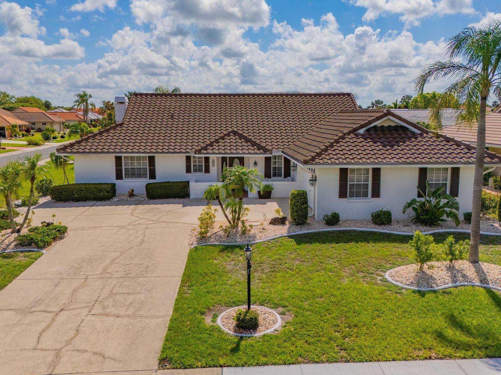 Sun City Center, FL 33573,702 PLUMBROOK RD