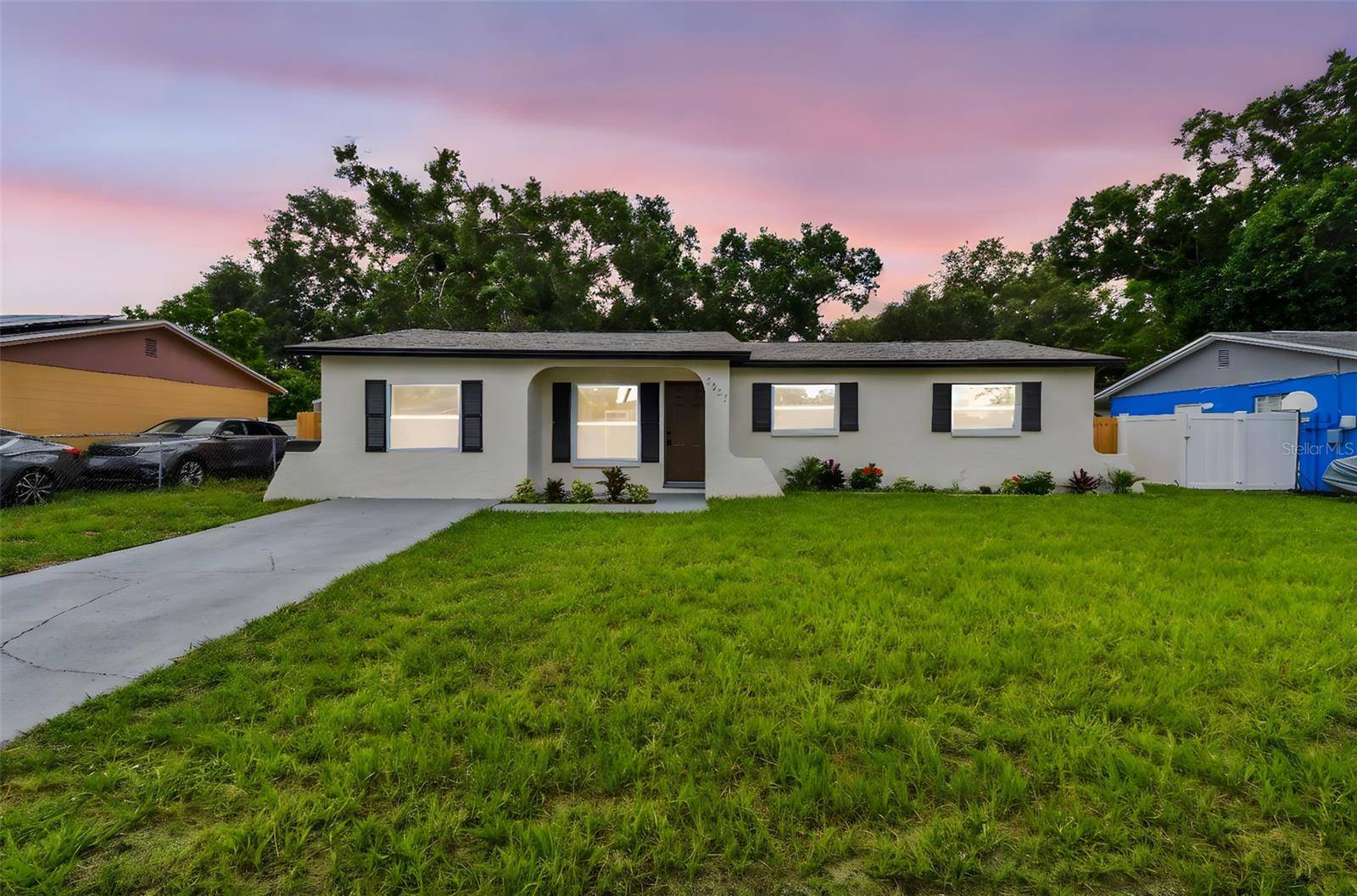 Tampa, FL 33619,2027 BALFOUR CIR