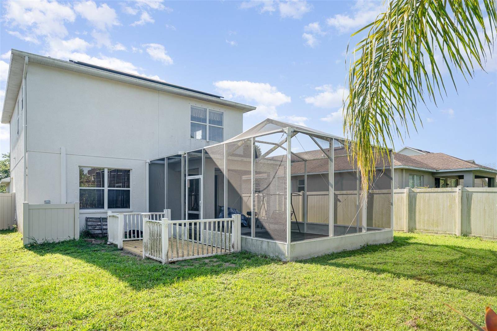 Ruskin, FL 33570,915 WINDTON OAK DR