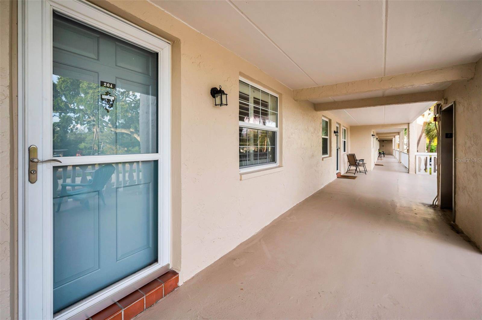 Dunedin, FL 34698,920 VIRGINIA ST #204