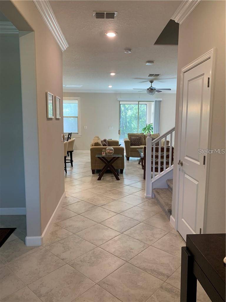 Tampa, FL 33647,6237 ENGLISH HOLLOW RD