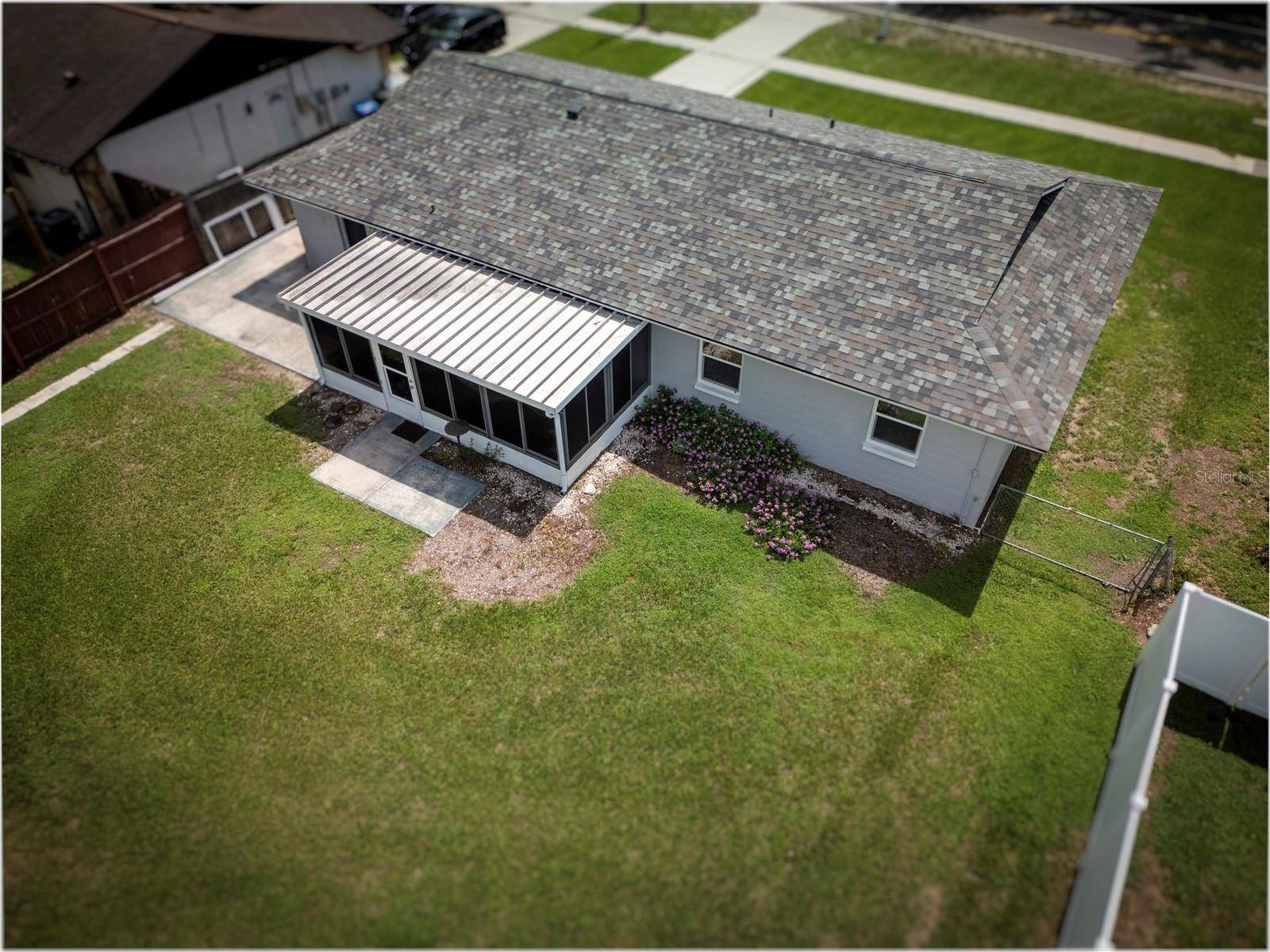 Seffner, FL 33584,5018 PINE ST