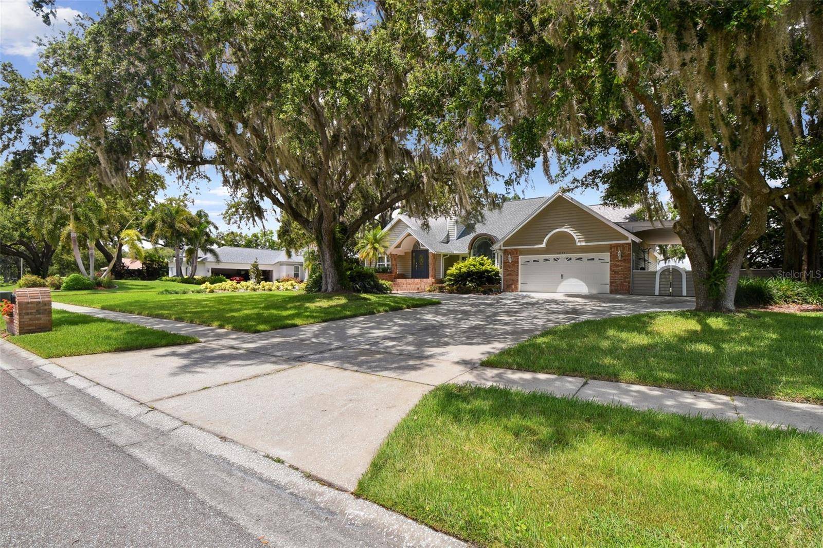 Odessa, FL 33556,10517 LAKE WILLIAMS DR