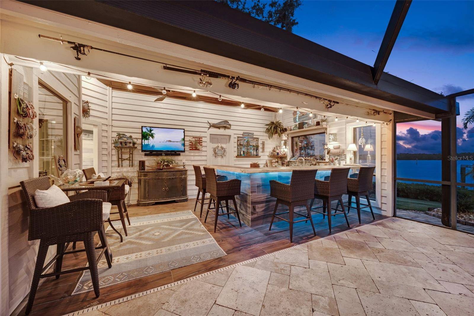 Apollo Beach, FL 33572,6605 SEABIRD WAY