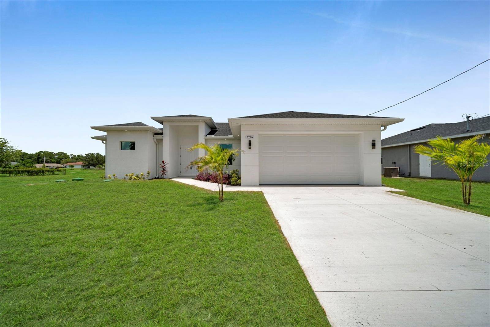 Lehigh Acres, FL 33971,3706 16TH ST W