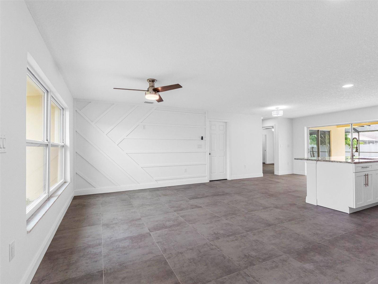 St Petersburg, FL 33703,5207 DENVER ST NE