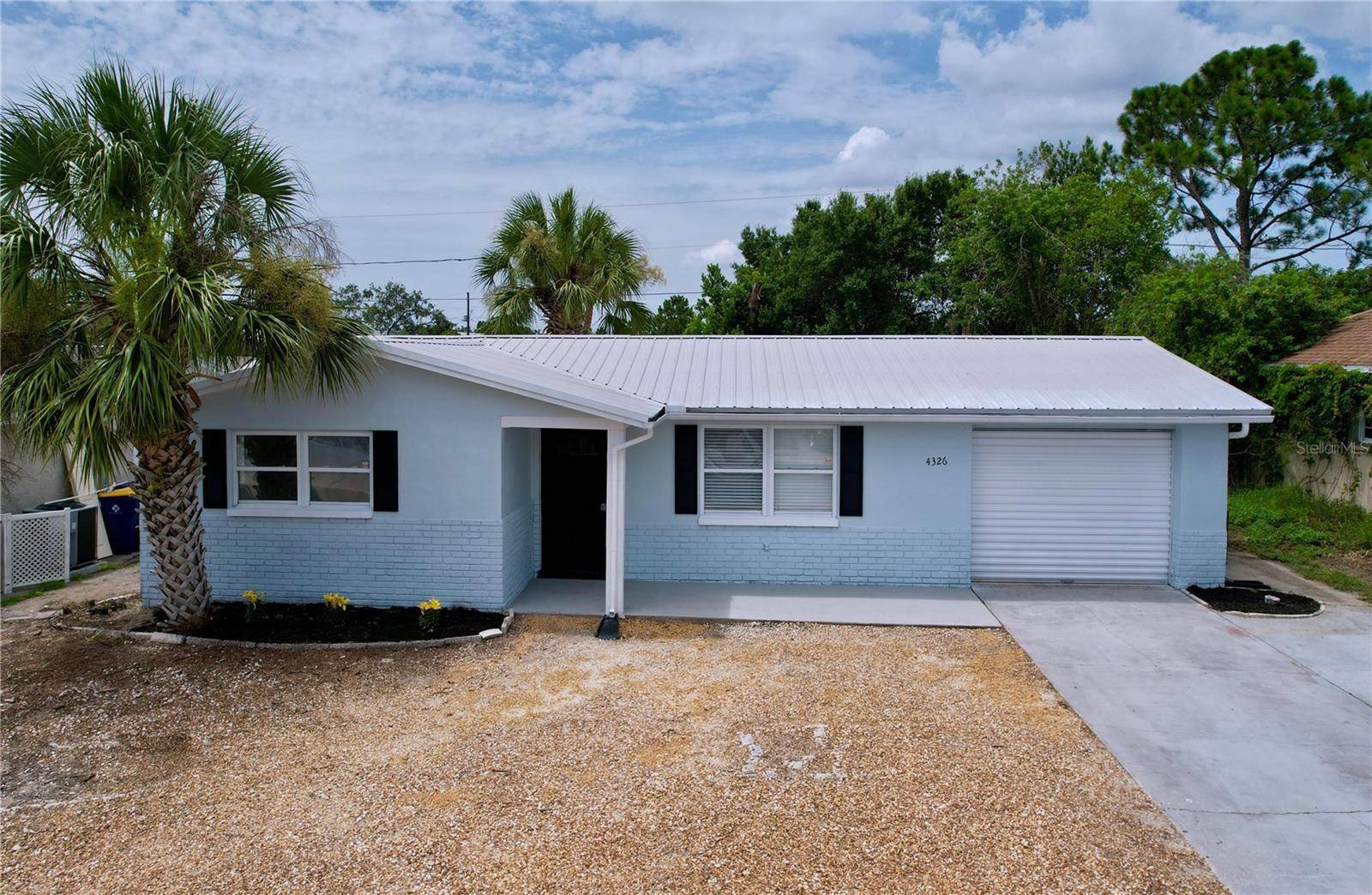 Holiday, FL 34691,4326 WESTWOOD DR