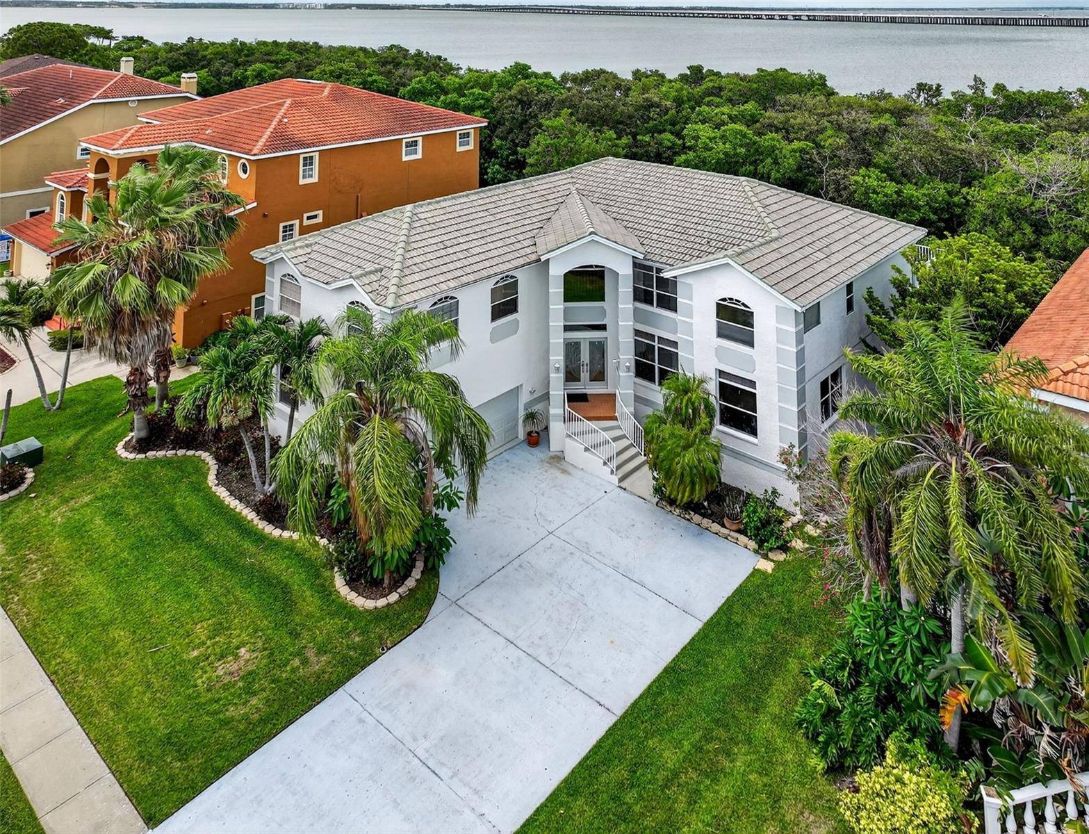 Clearwater, FL 33760,3185 SHORELINE DR