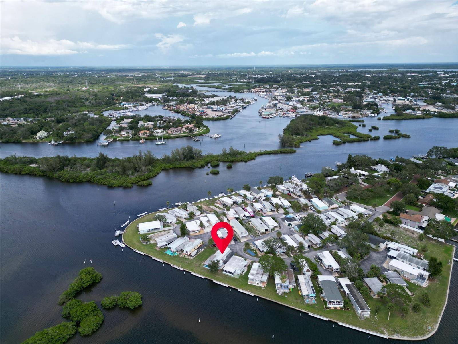 Tarpon Springs, FL 34689,800 CHESAPEAKE DR #23