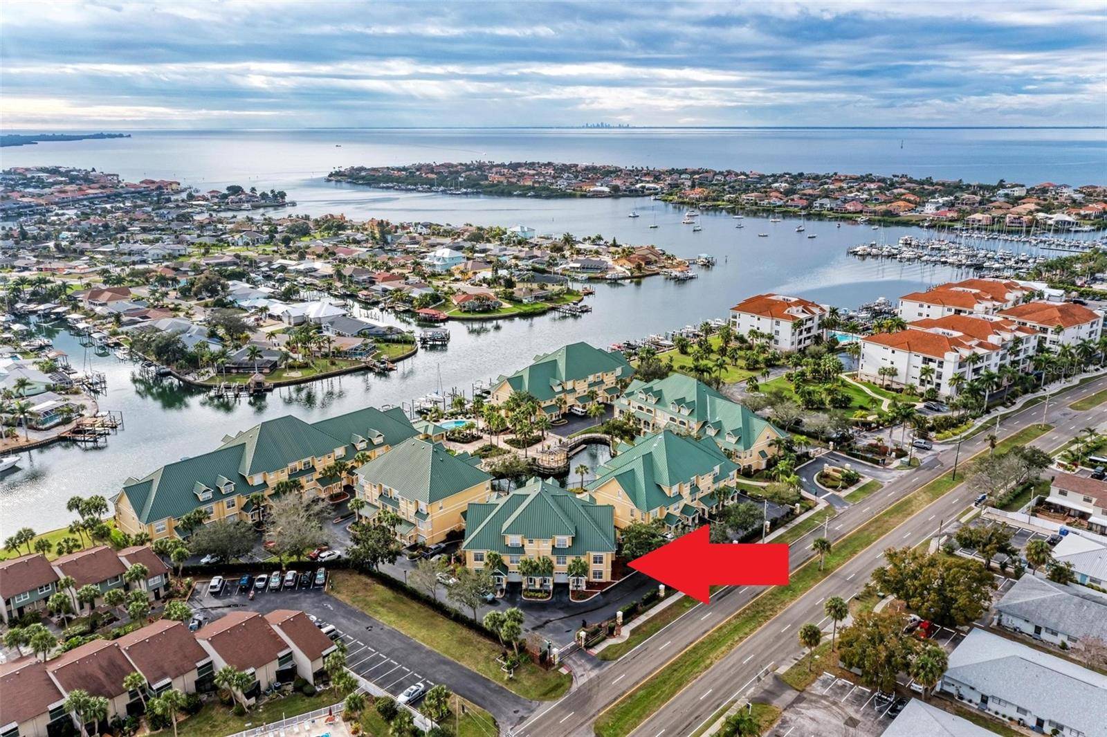 Apollo Beach, FL 33572,6315 SUNSET BAY CIR