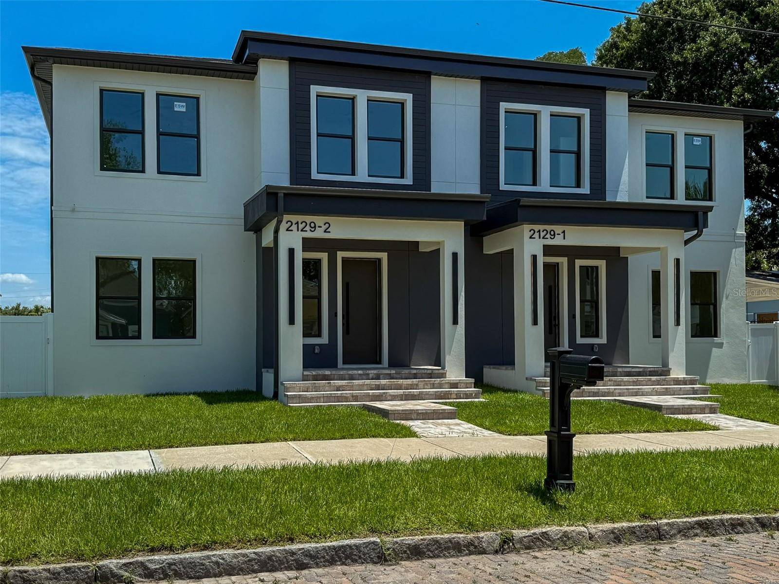 Tampa, FL 33607,2129 W PINE ST #2