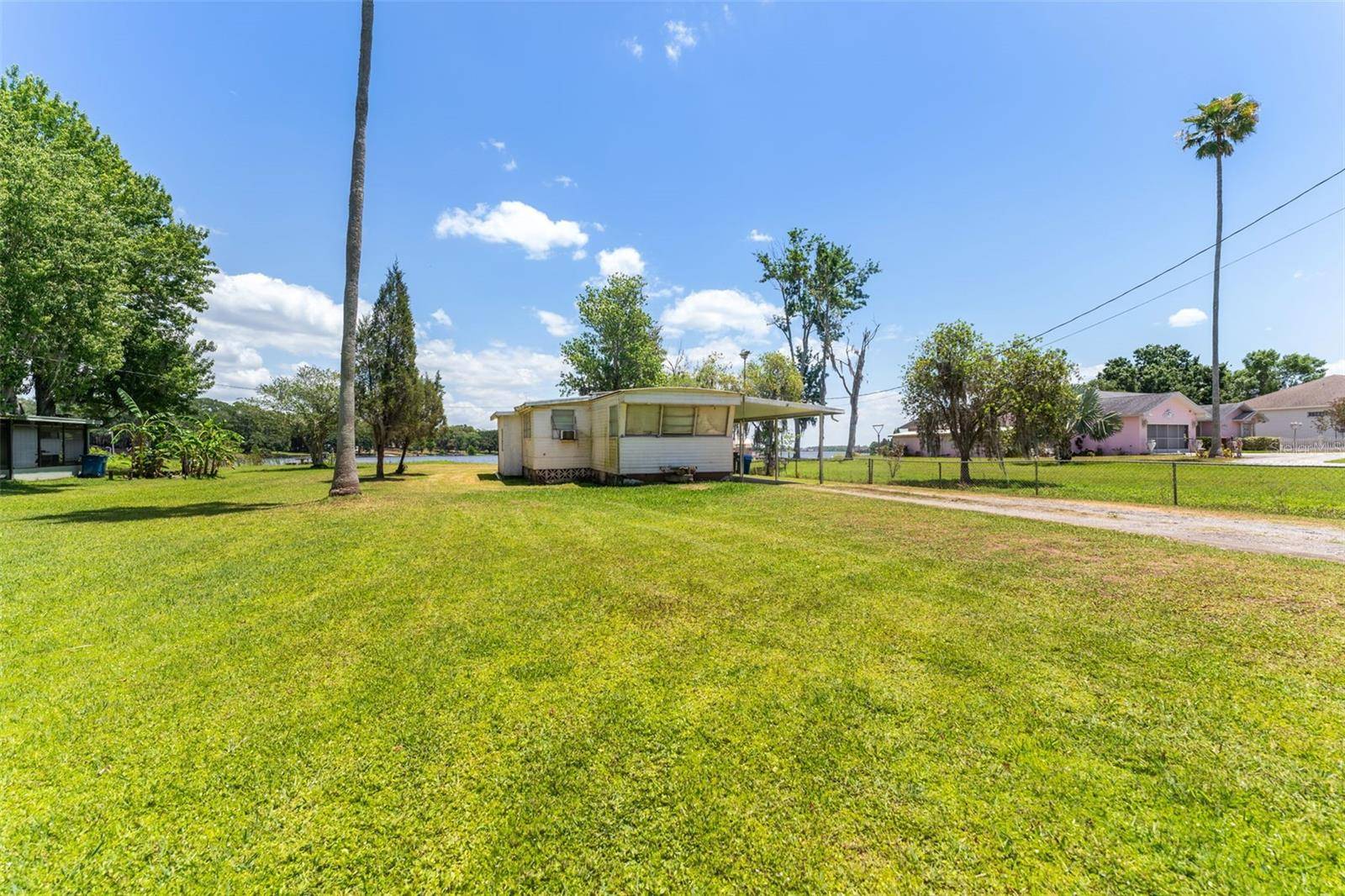 Polk City, FL 33868,7558 BERKLEY RD