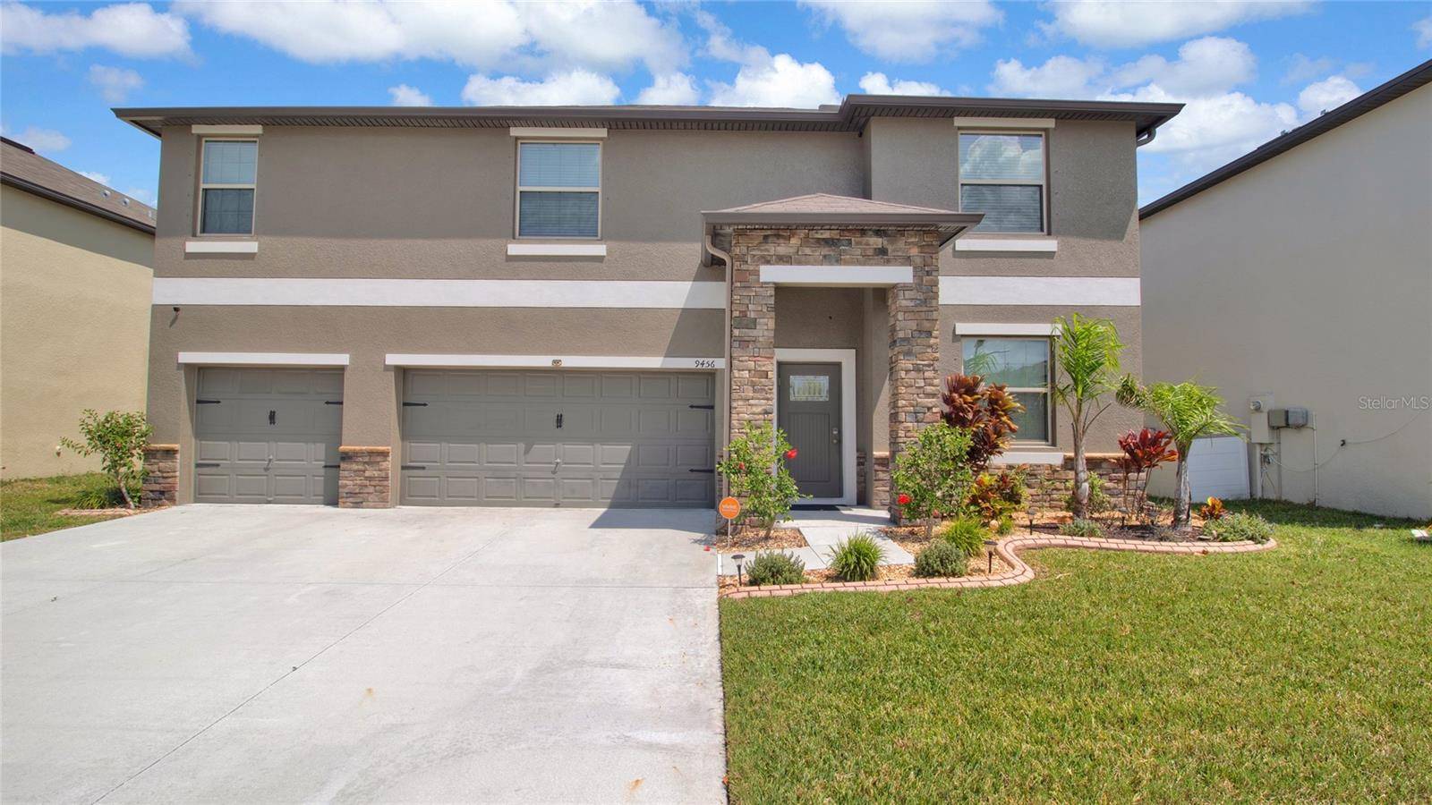 Sun City Center, FL 33573,9456 CHANNING HILL DR