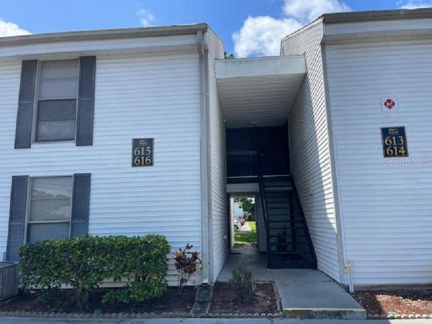 Tarpon Springs, FL 34689,615 HAVEN PL #615