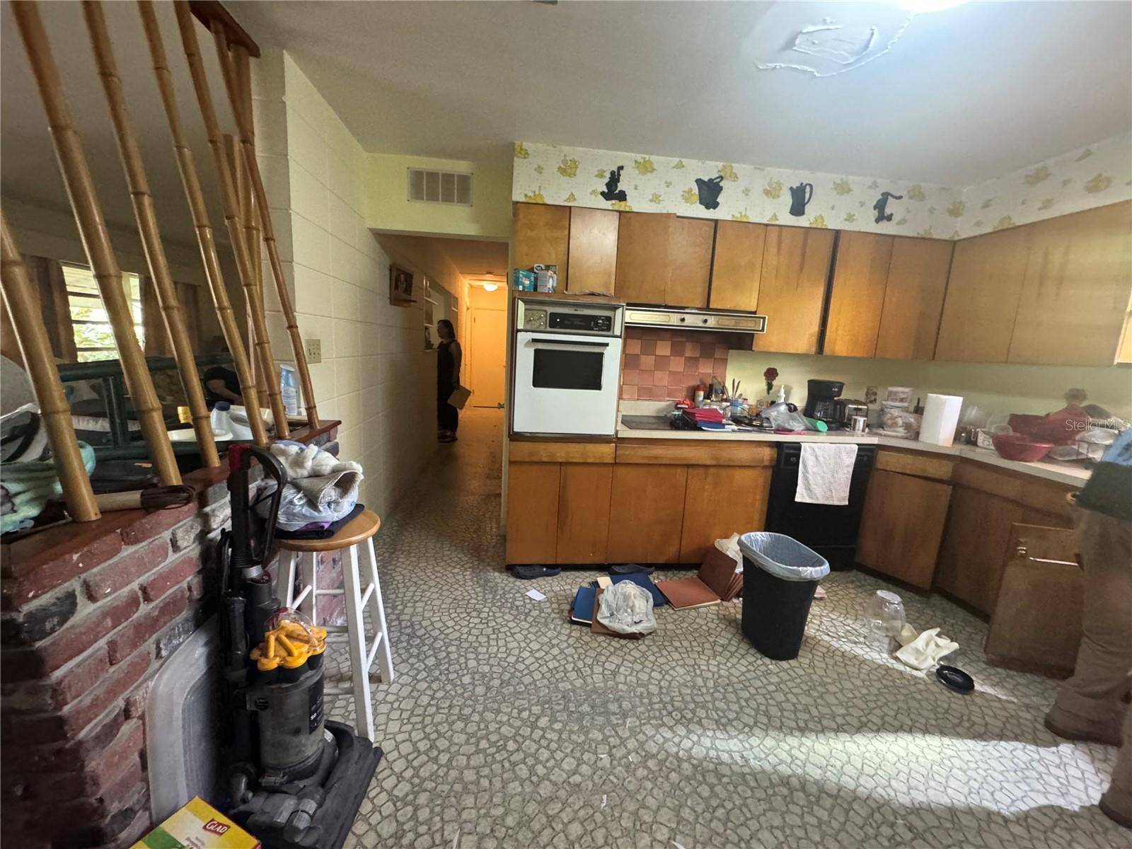 Tampa, FL 33612,1505 N OREGON CIR