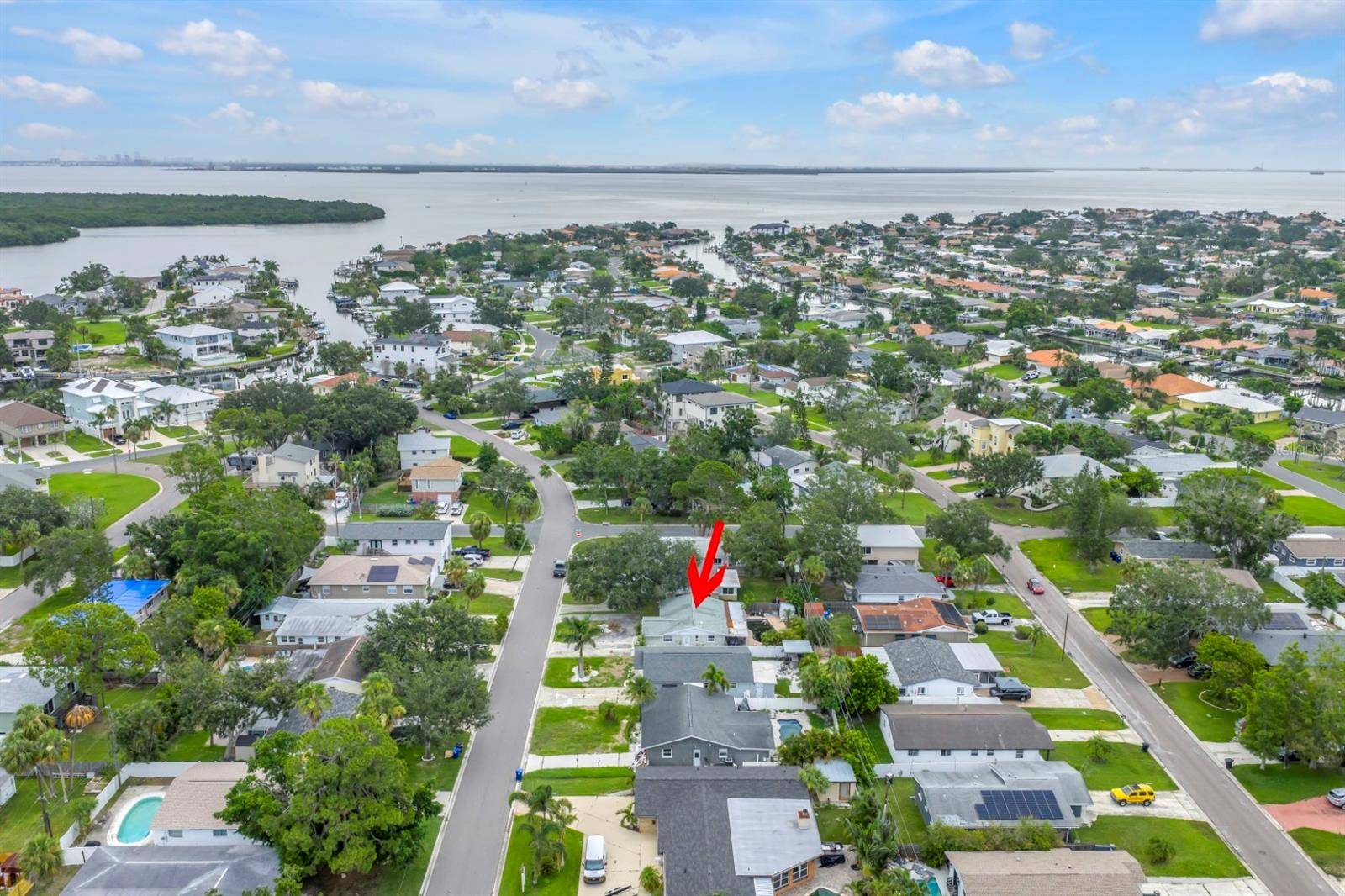 St Petersburg, FL 33703,1878 NEW HAMPSHIRE AVE NE