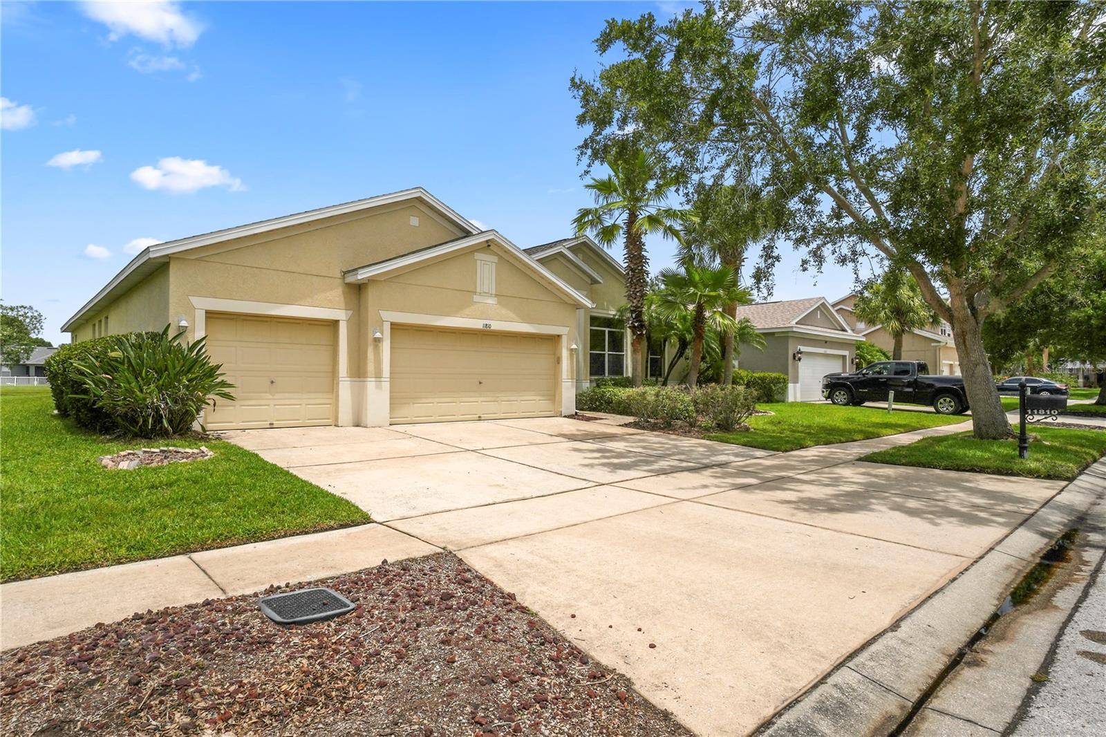 Riverview, FL 33569,11810 HOLLY CREEK DR