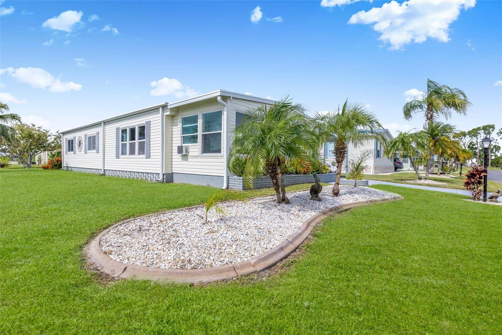 North Port, FL 34287,401 CANTINA