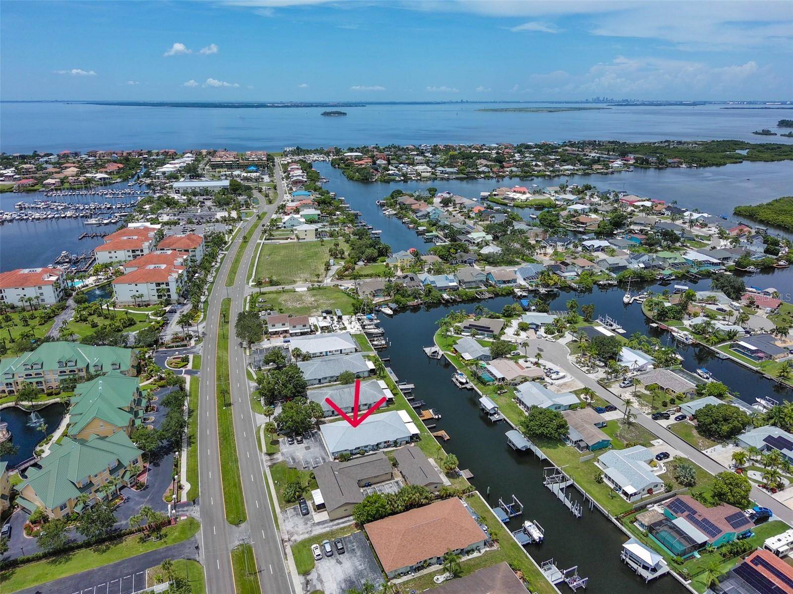 Apollo Beach, FL 33572,1041 APOLLO BEACH BLVD #F