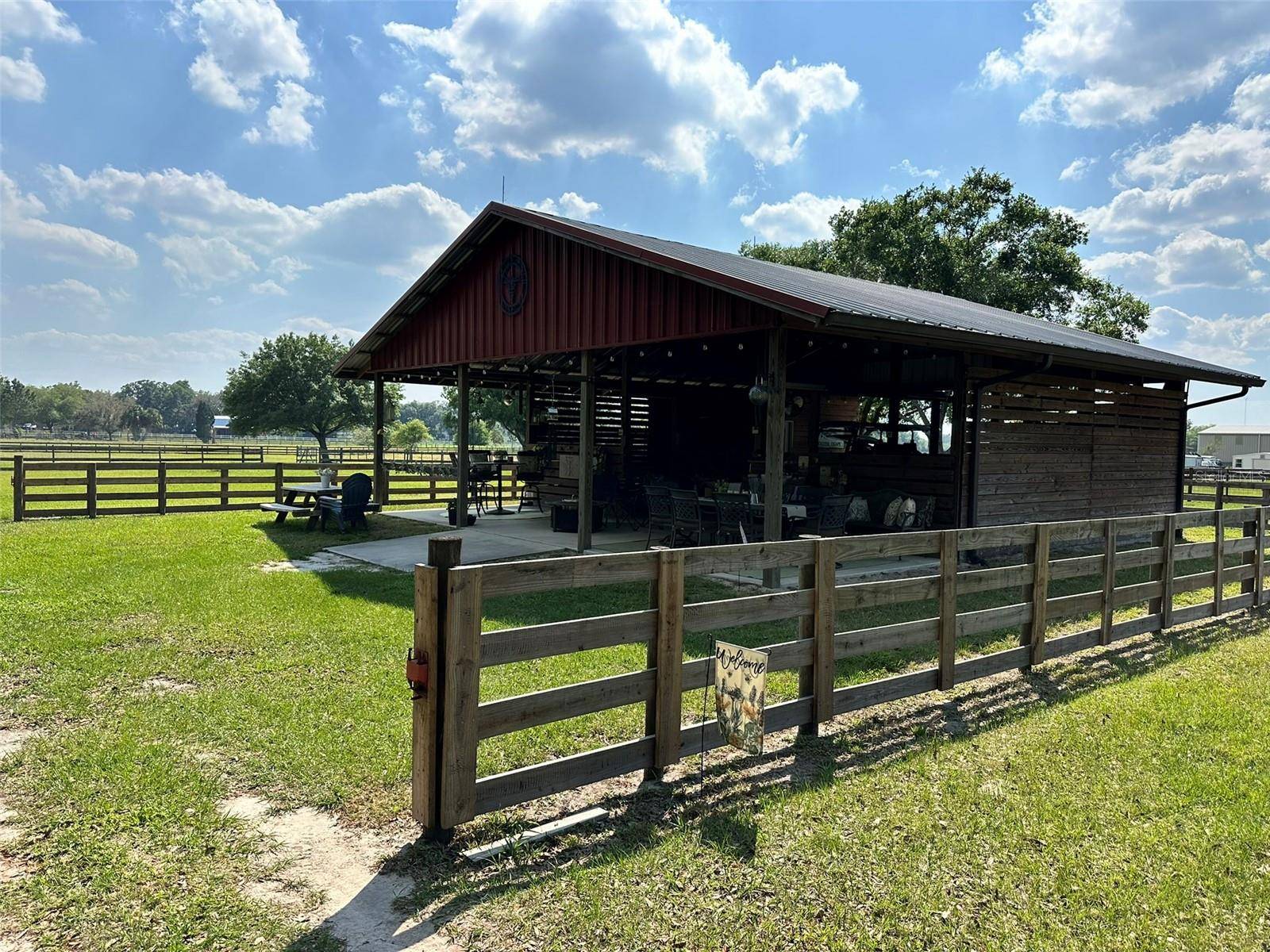 Lithia, FL 33547,18803 DORMAN RD