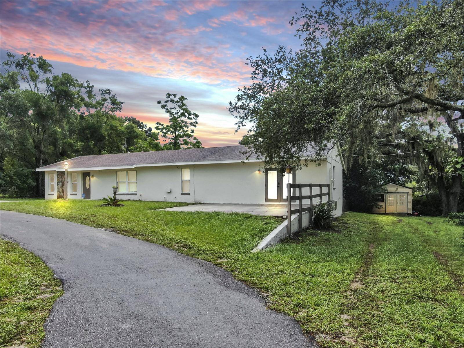 Dade City, FL 33525,9650 STARLINE DR