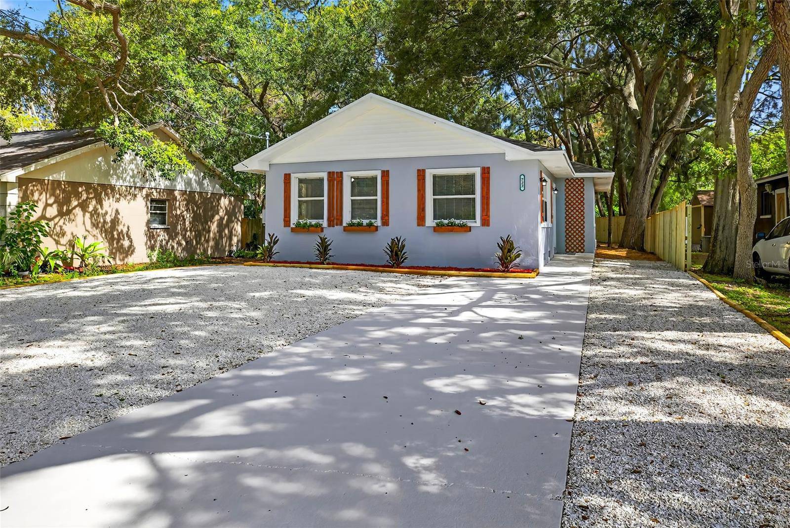 Largo, FL 33770,722 16TH ST NW