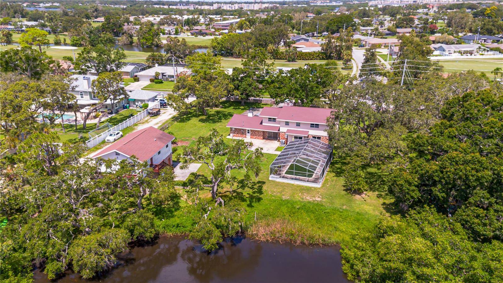 Seminole, FL 33777,6625 BURNING TREE DR