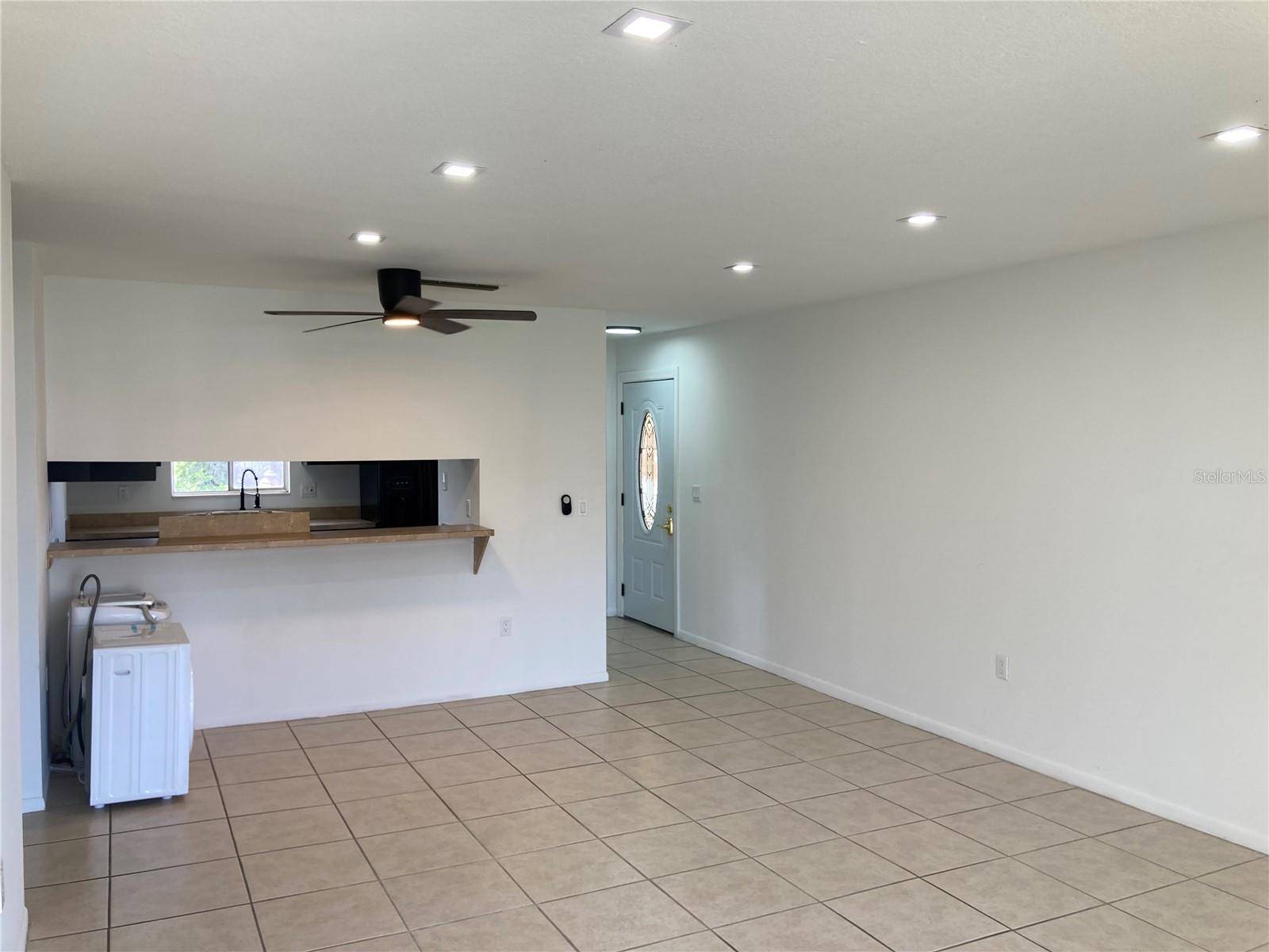 St Petersburg, FL 33702,621 99TH AVE N #204