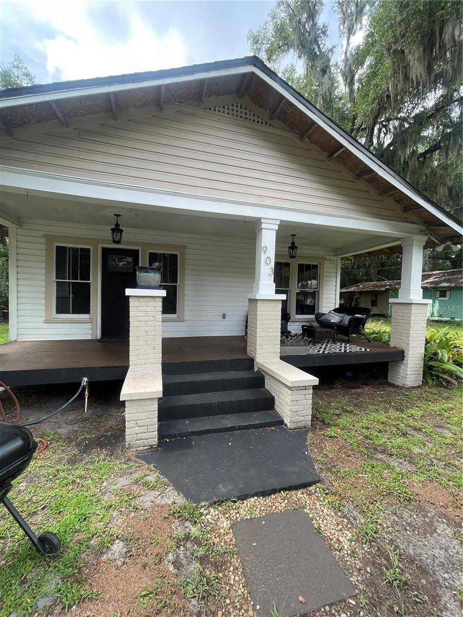 Gainesville, FL 32601,903 NW 6TH AVE