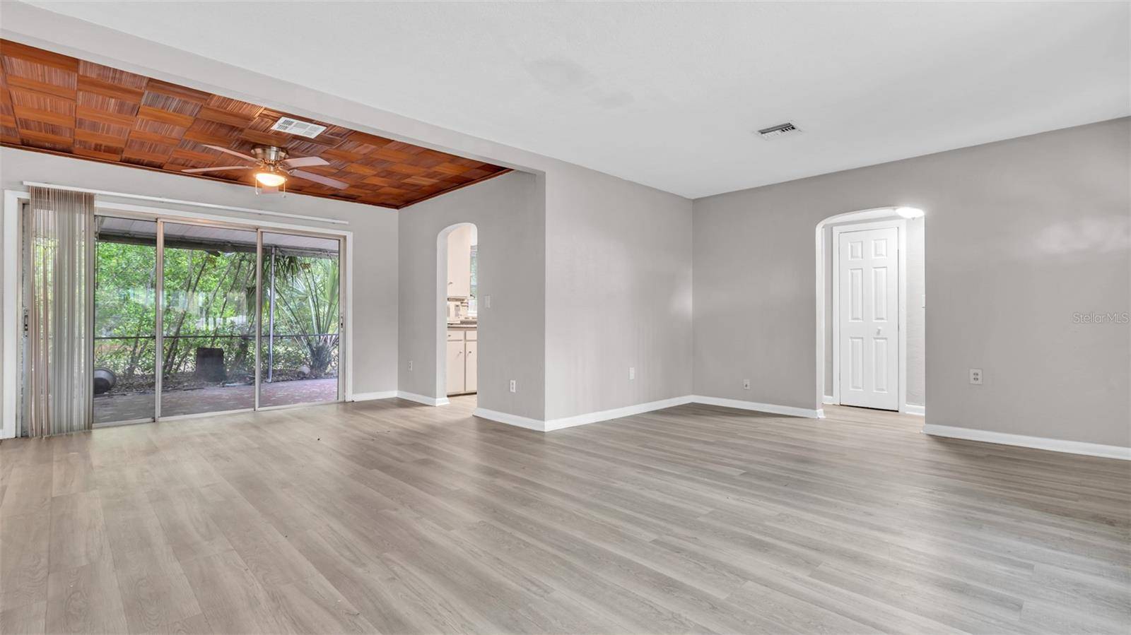 Dunedin, FL 34698,1785 BAYSHORE BLVD