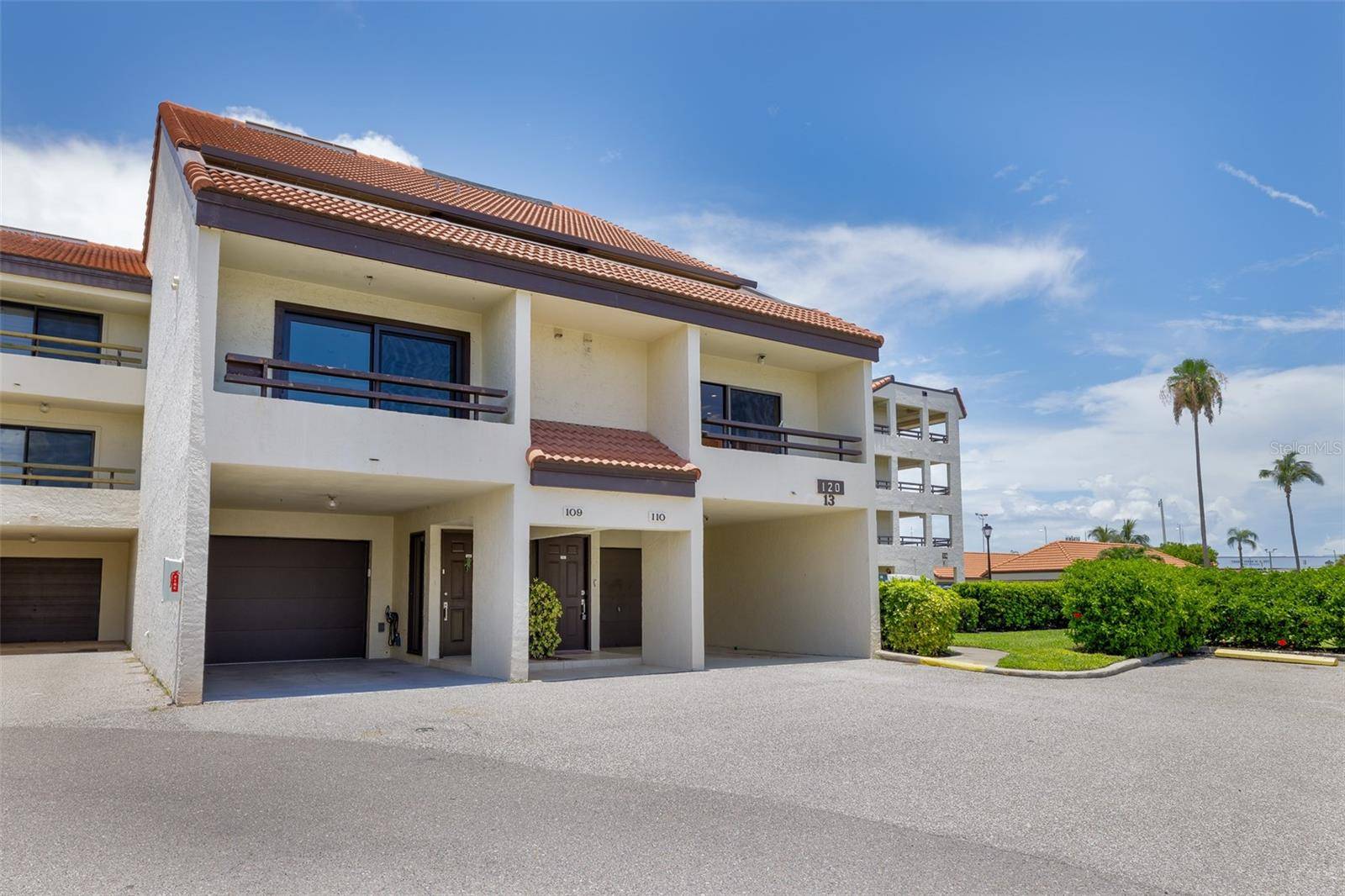 Tierra Verde, FL 33715,120 1ST ST E #110