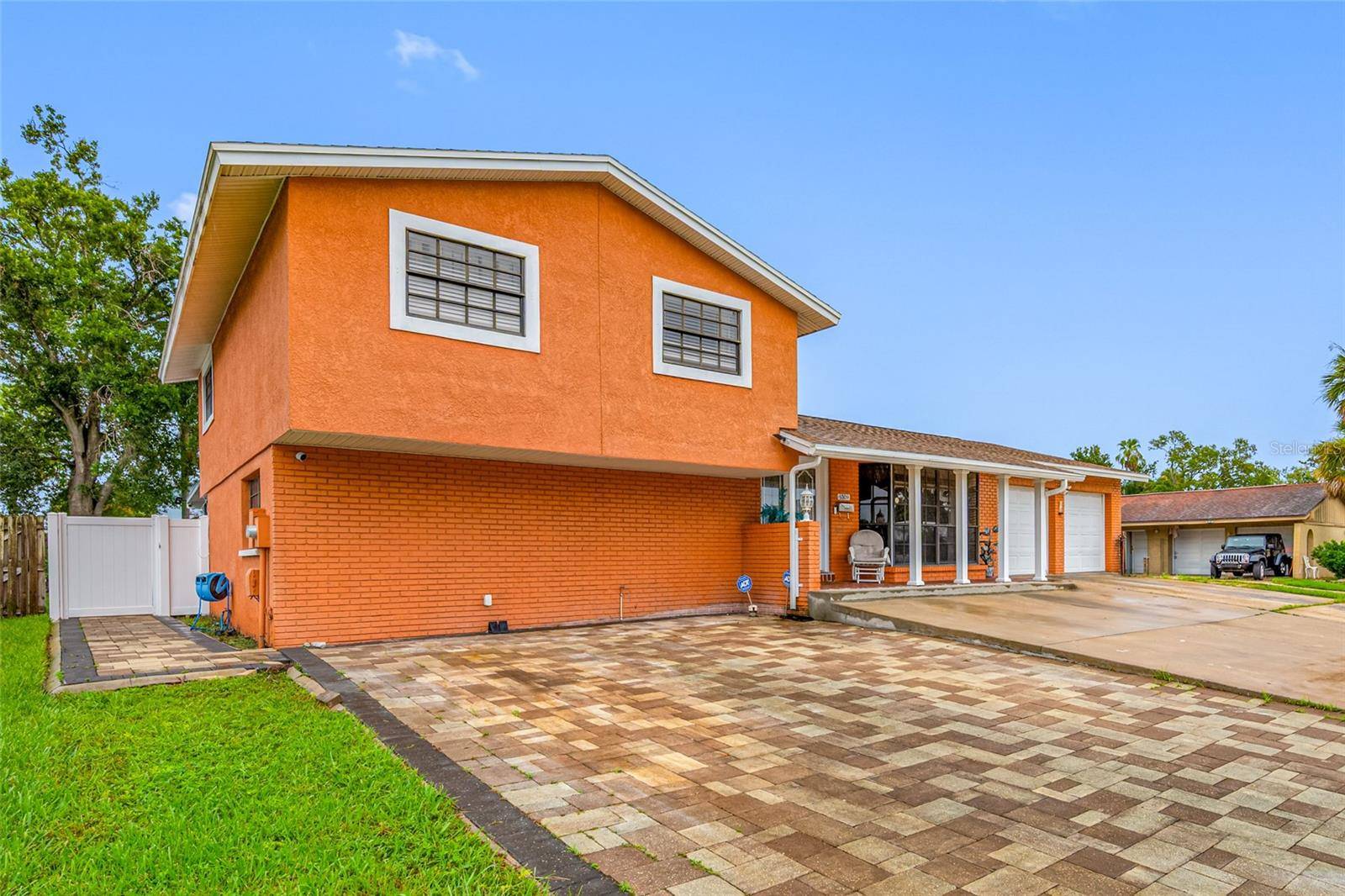 Tampa, FL 33615,8309 W ELM ST