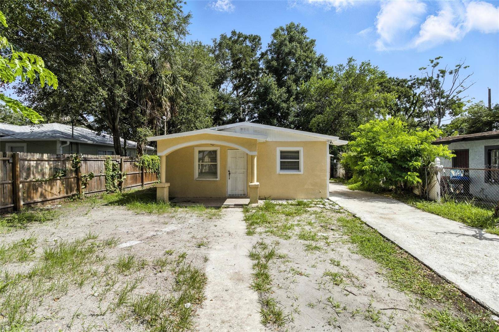 Tampa, FL 33610,3014 E EMMA ST