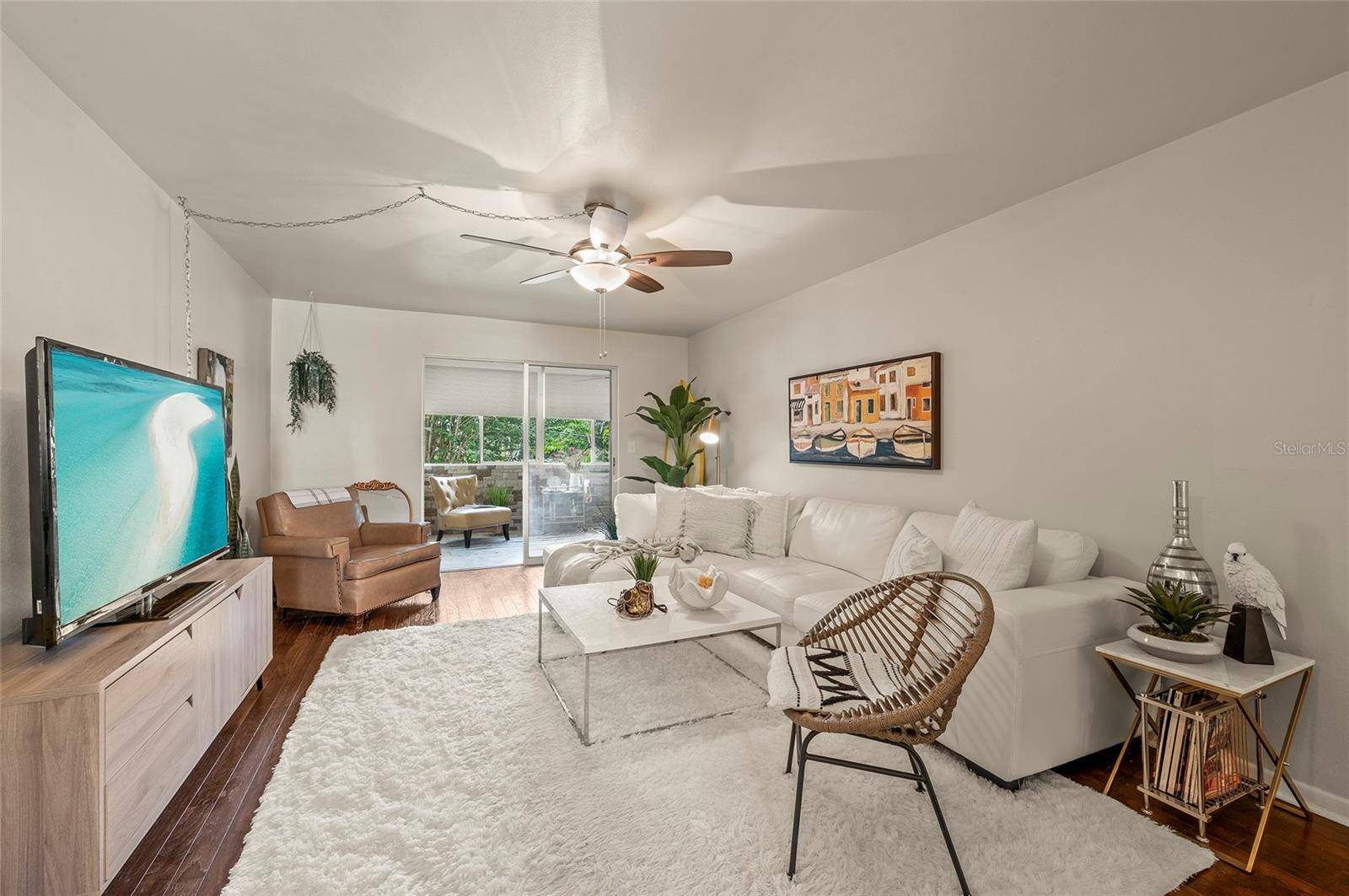Dunedin, FL 34698,500 GLENNES LN #206