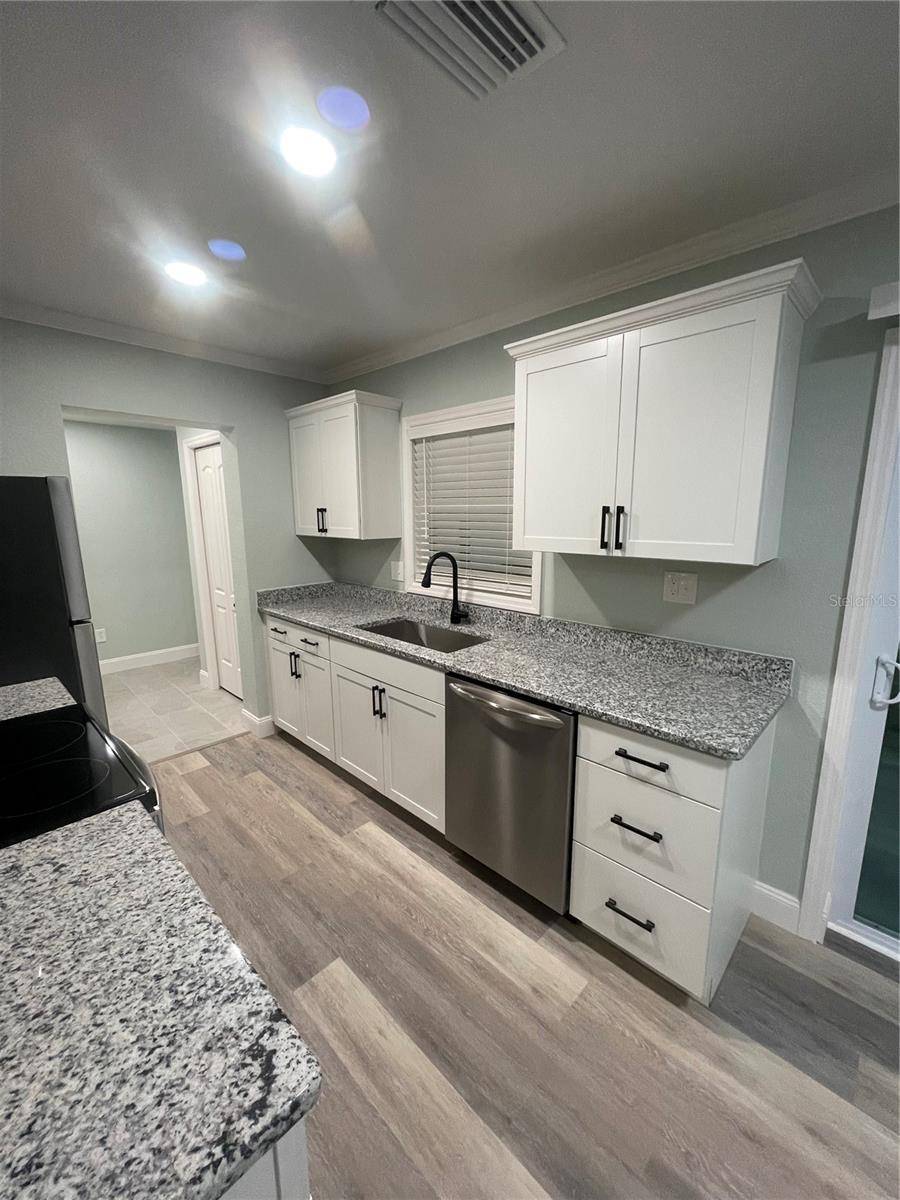 Dunedin, FL 34698,1190 FRIAR TUCK LN