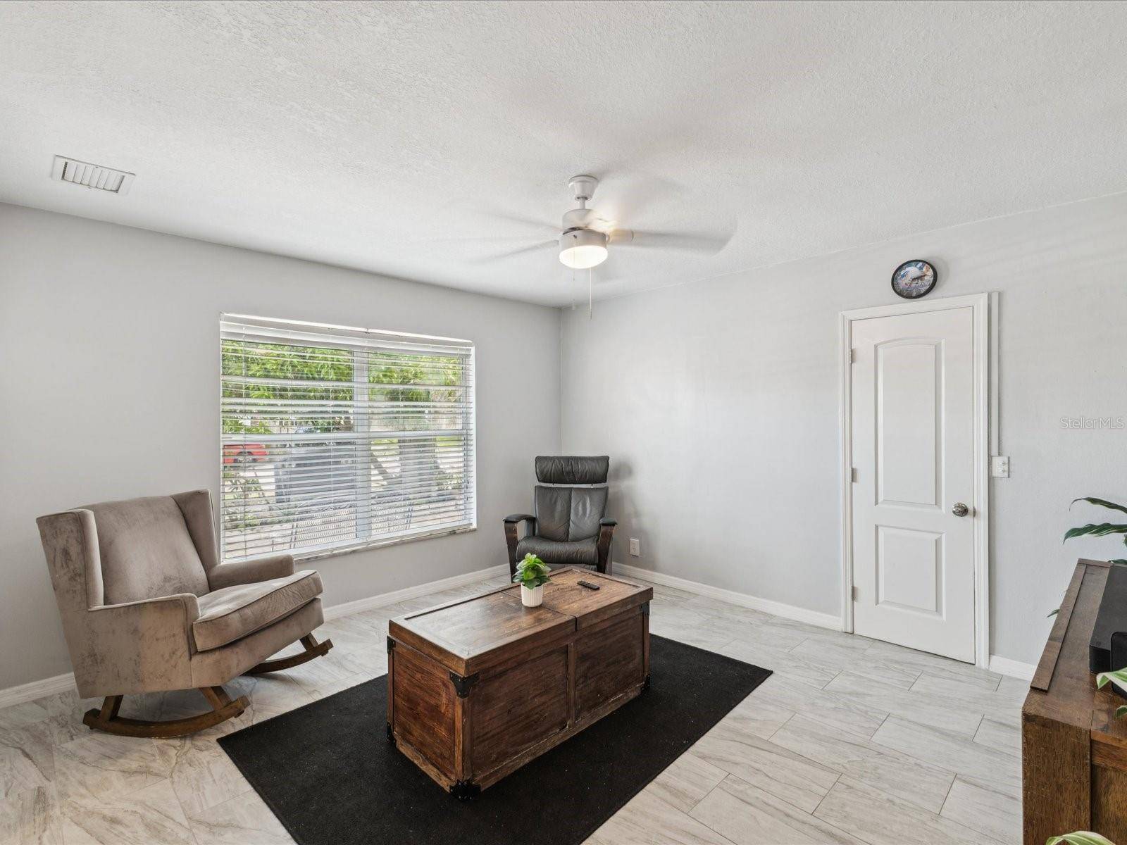 Tampa, FL 33616,6518 S WEST SHORE CIR