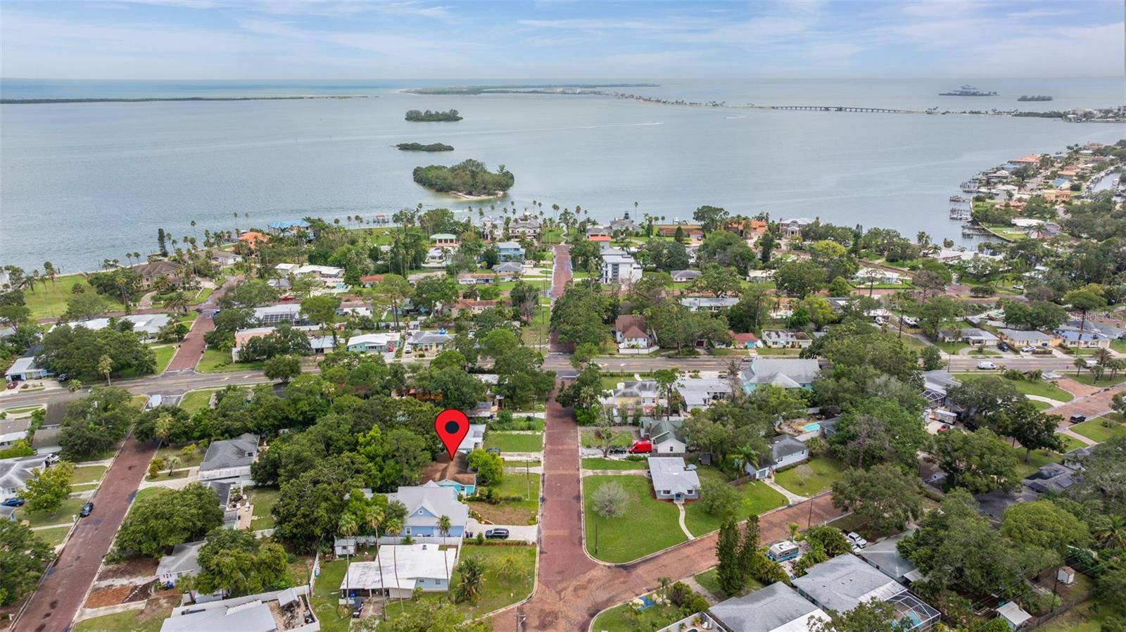 Dunedin, FL 34698,323 MIRA VISTA DR