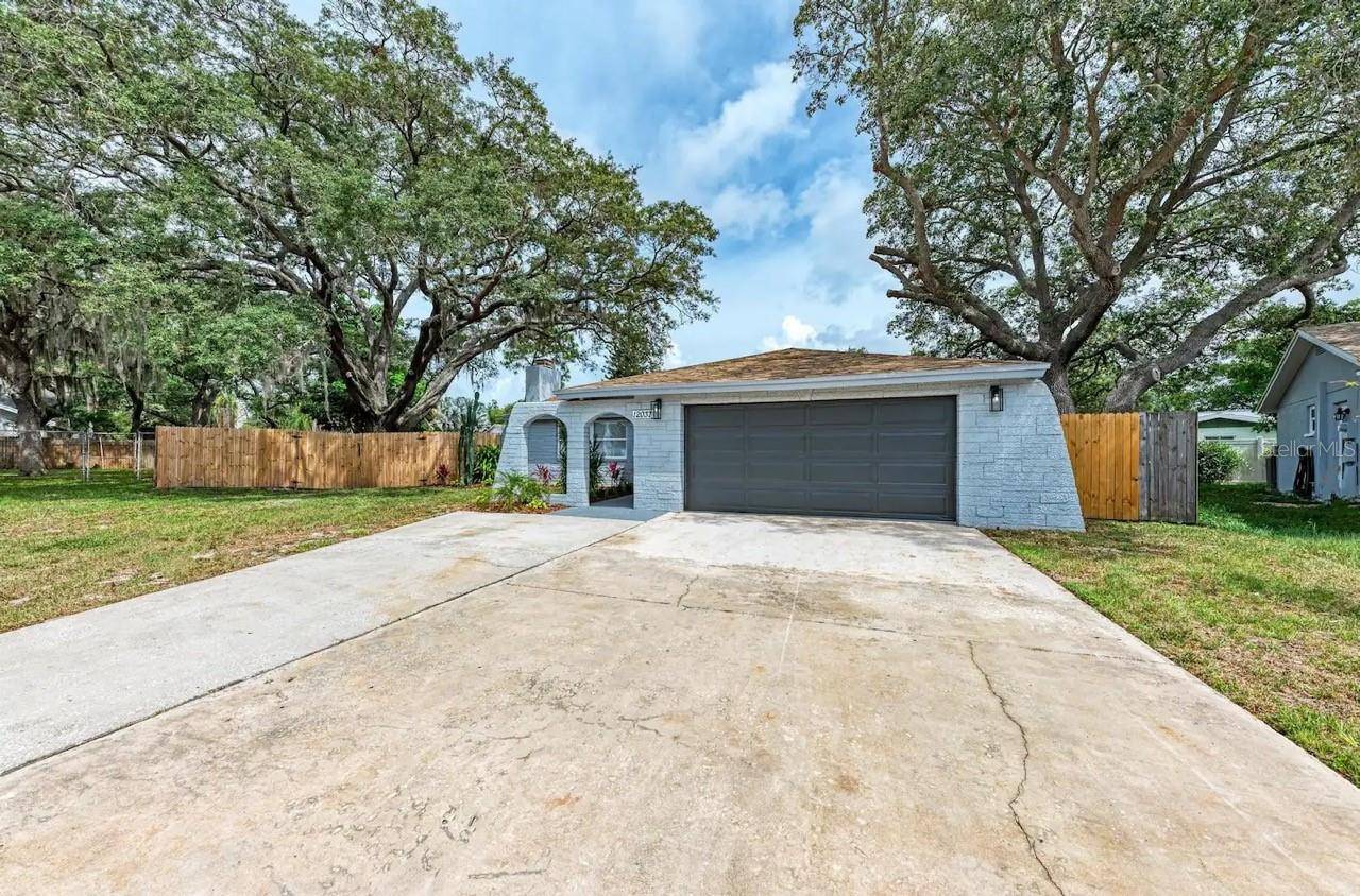 Seminole, FL 33778,12037 104TH AVE