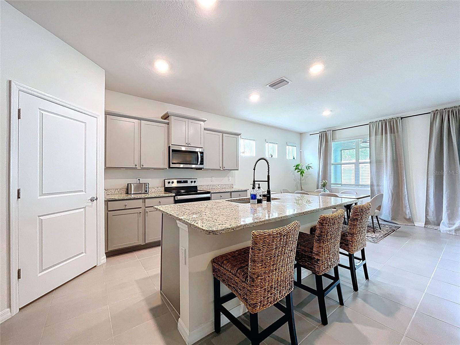 Zephyrhills, FL 33540,8214 WHEAT STONE DR