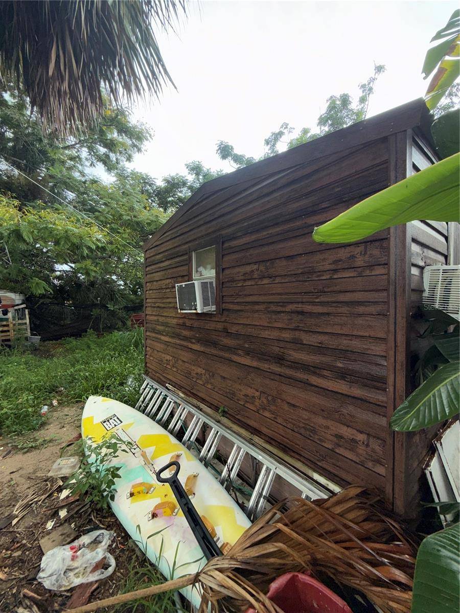 Holiday, FL 34691,1702 HOLIDAY DR